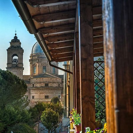 Locanda Il Giullare Pellegrino Santa Maria Degli Angeli  Extérieur photo